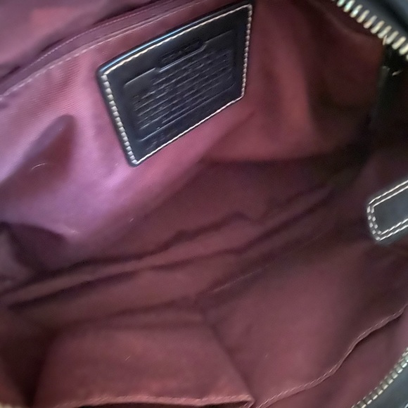 🌺Coach black pebbled leather shoulder bag - Picture 4 of 5